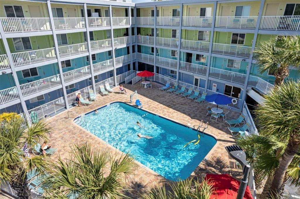 Pelican Point On Clearwater Beach Exterior photo